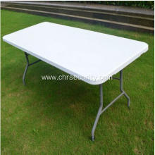 Outdoor folding table and chair set